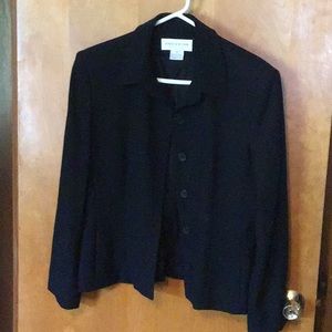 BOGO 2/5$ 3/6. 4/7. 5/8 Jones New York black jacket